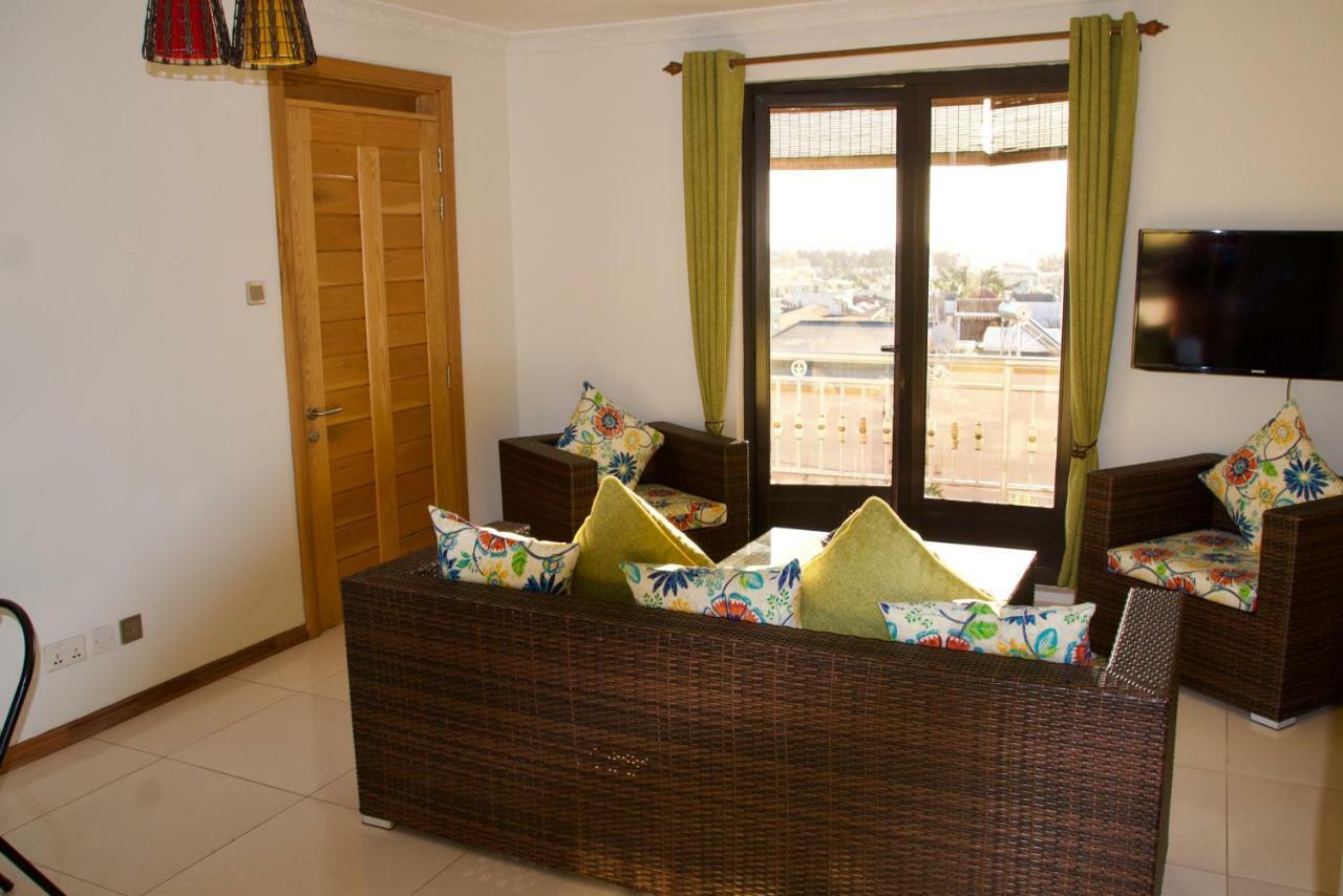 Zanana Penthouse Apartment Flic-en-Flacq Екстериор снимка